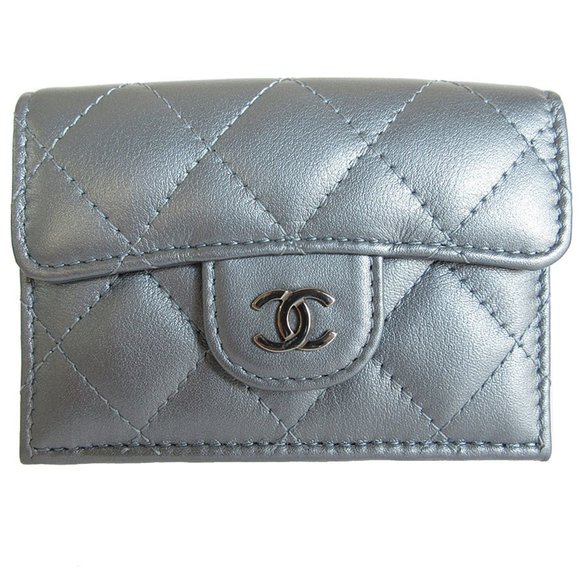 CHANEL Silver Leather Wallet - Picture 1 of 5